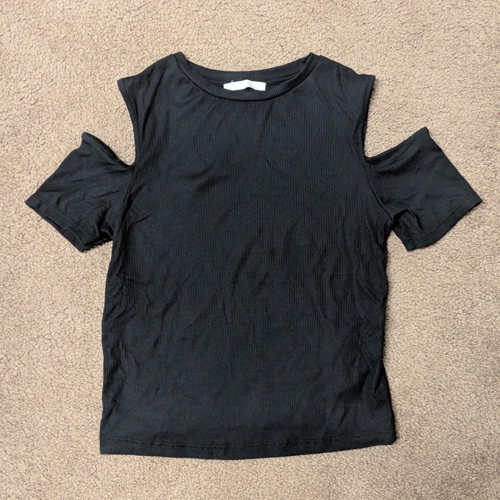 ZARA Trafaluc black cut sleeve crop top